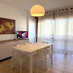 Apartment Oscar *