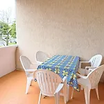 Oscar Apartment *
