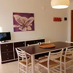 Apartment Oscar