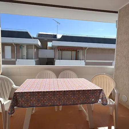 Oscar Apartment *