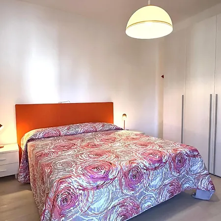 Oscar Apartamento Grado